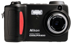 Lonestardigital.com - Nikon CoolPix 800 Review